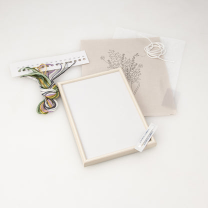 COSMO　コスモ 「お庭のスケッチブック」刺しゅうキット