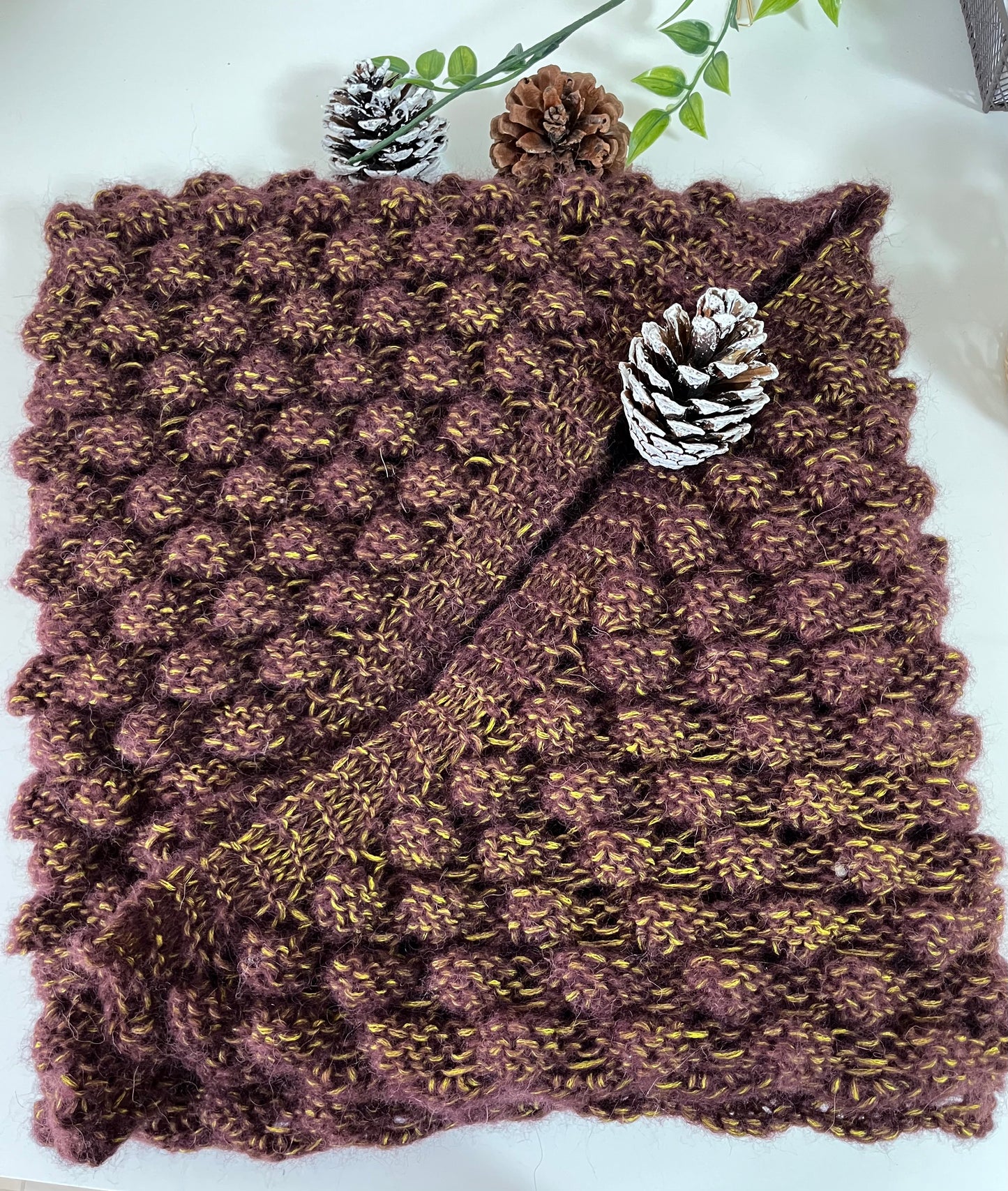 Daruma Geek Yarn Pine Cone Shawl Kit