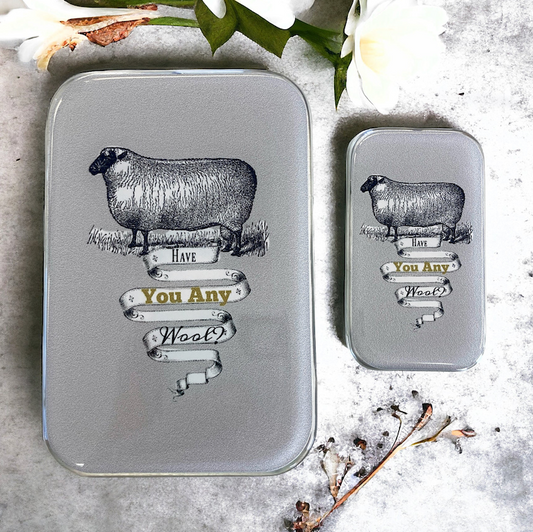 Notions/storage tin (large)
