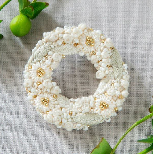 k.omono hanabatake brooch embroidery kit