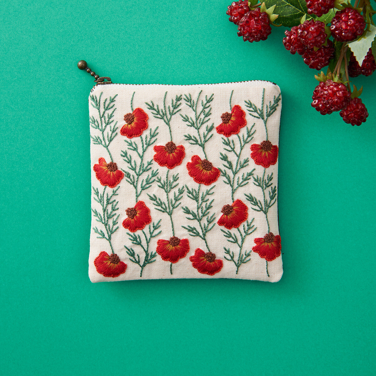 ワイルドガーデン square pouch